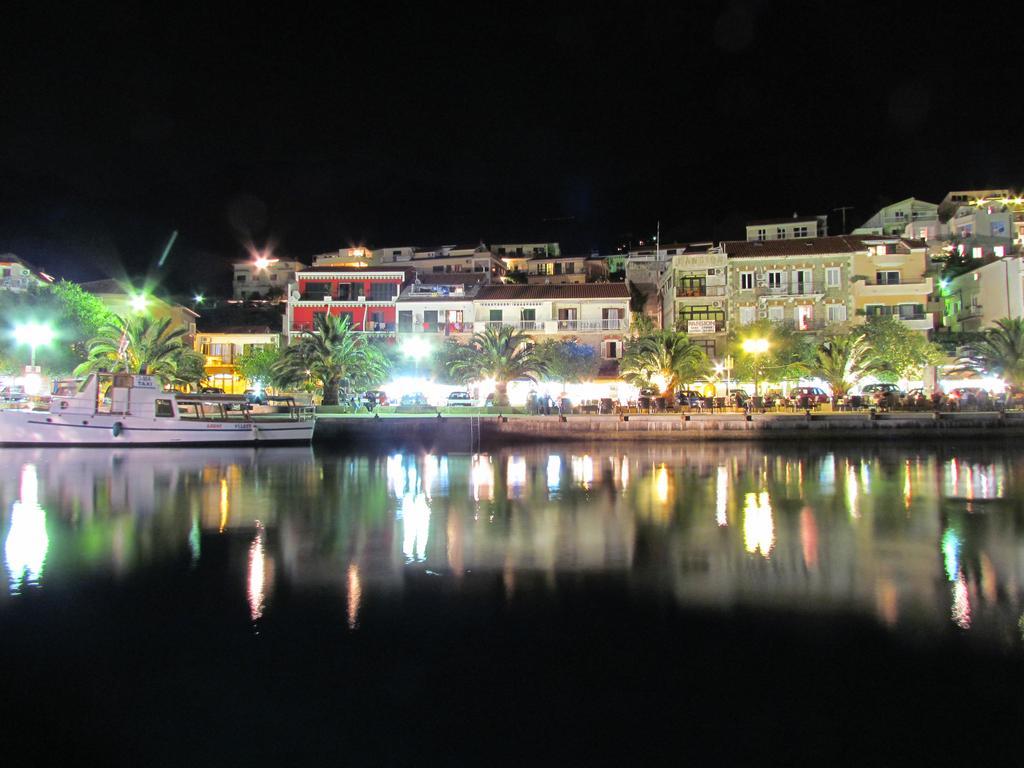 Casa Rosada Hotell Podgora Exteriör bild