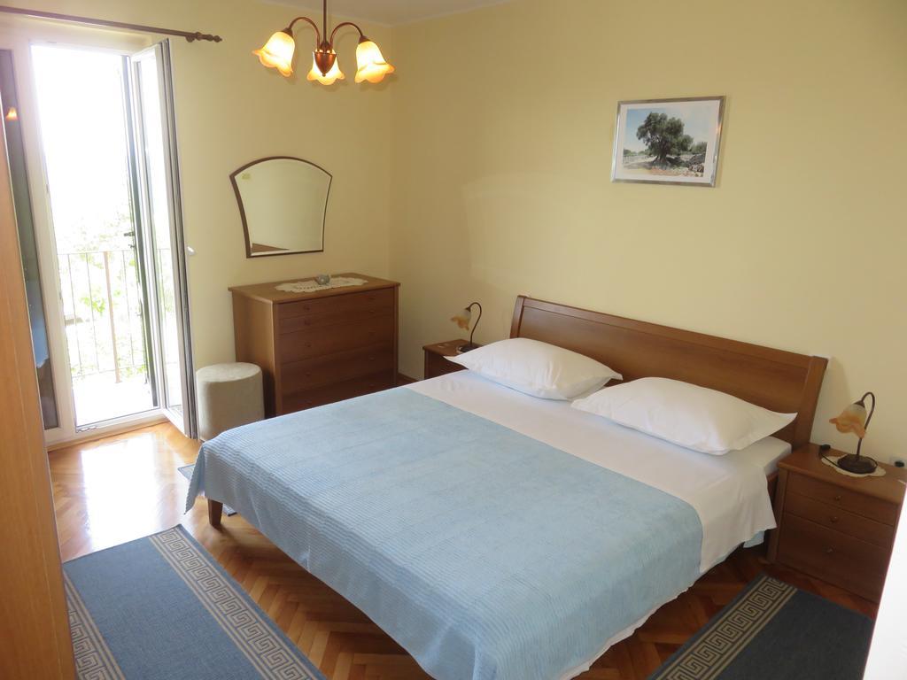 Casa Rosada Hotell Podgora Exteriör bild